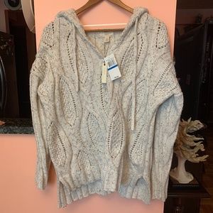 BNWT Cupio Grey knitted v-neck sweater / hoodie
